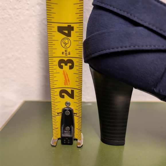 Coach and Four Booties Women's Size 6 Shootie Blue - Picture 8 of 8